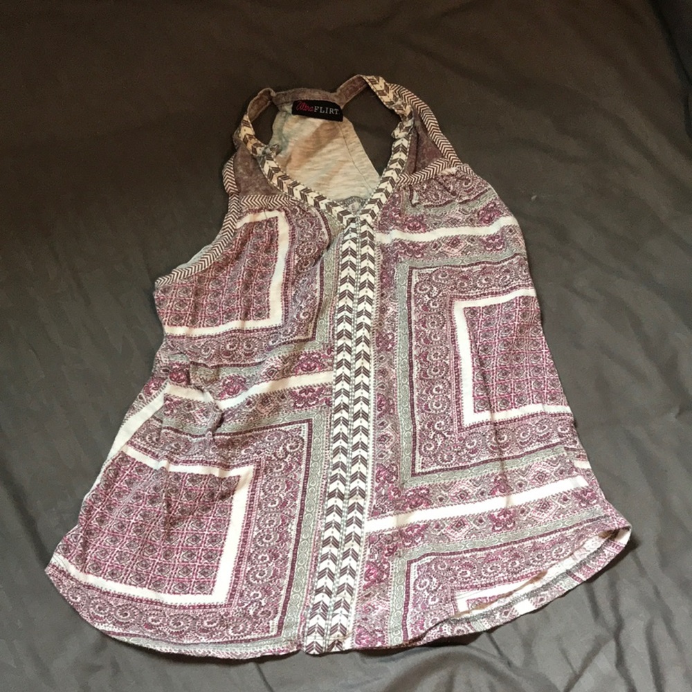 Loose crop tank